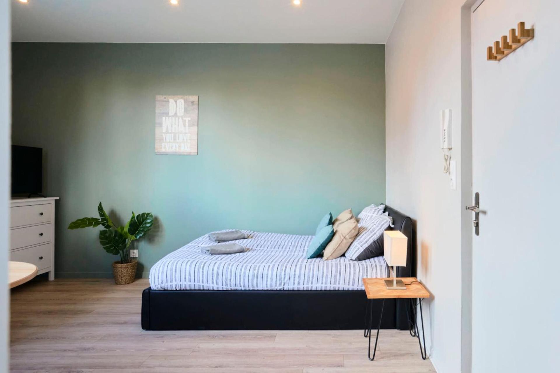 Locationstourcoing - Le Croise Appartement Buitenkant foto