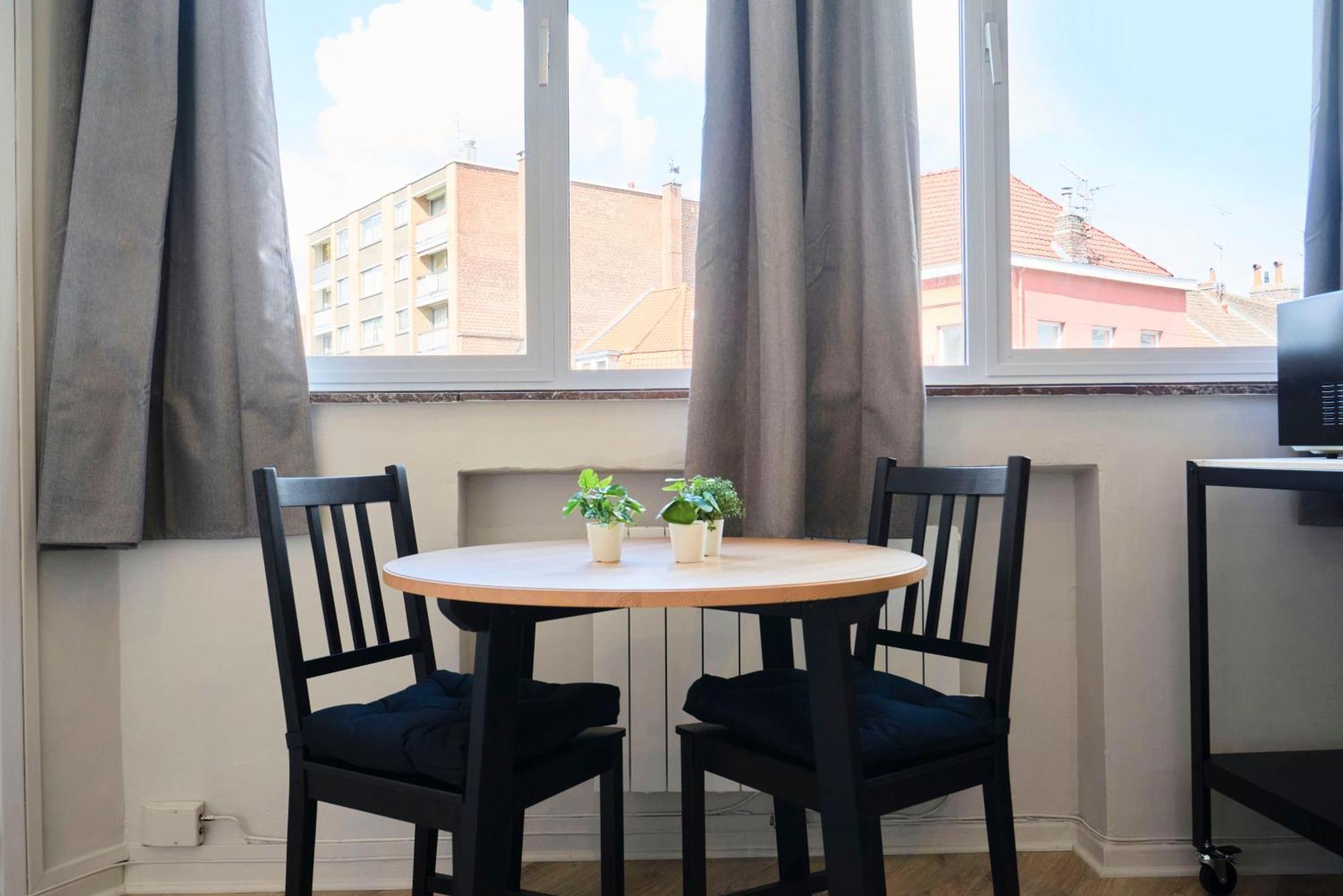Locationstourcoing - Le Croise Appartement Buitenkant foto