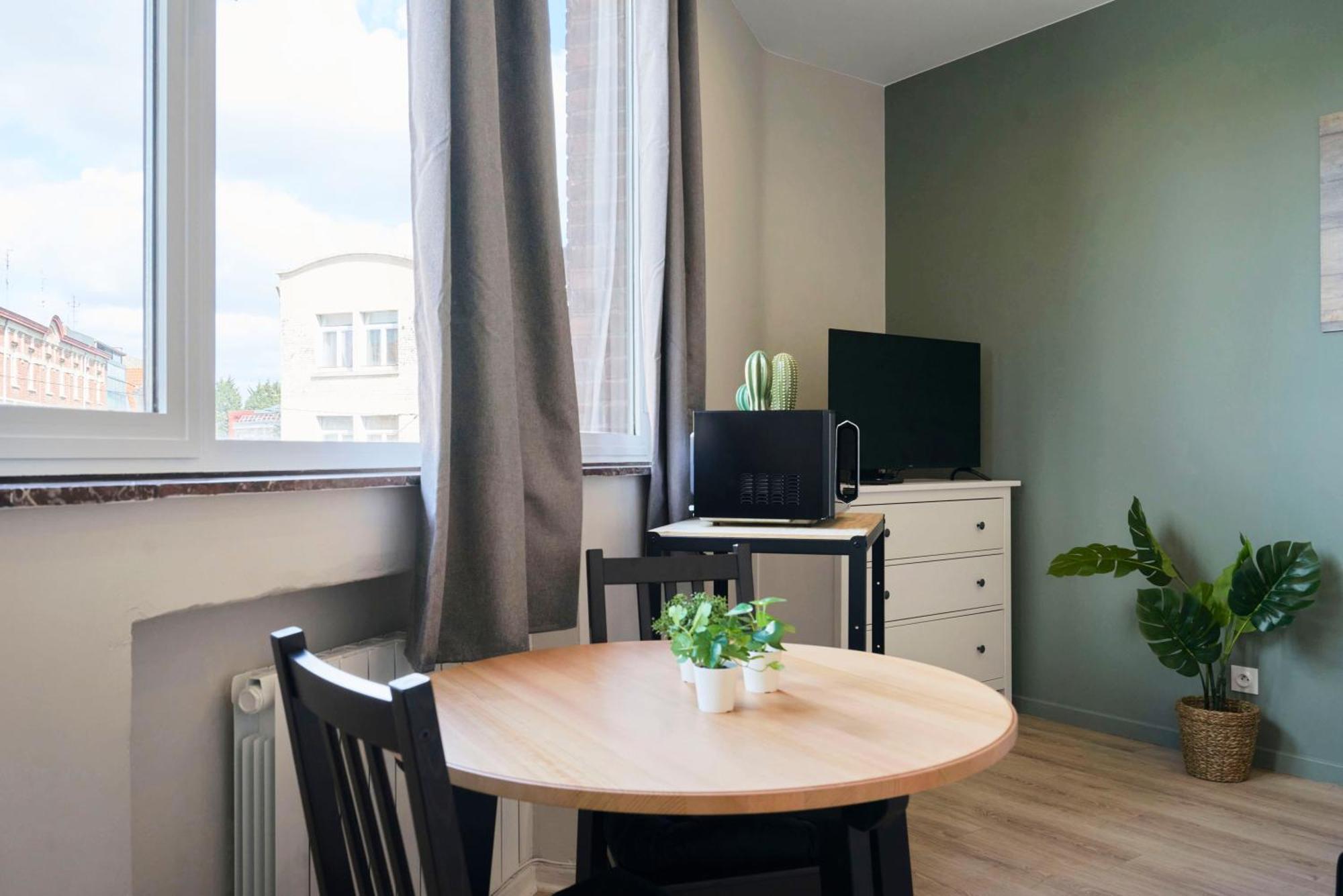 Locationstourcoing - Le Croise Appartement Buitenkant foto